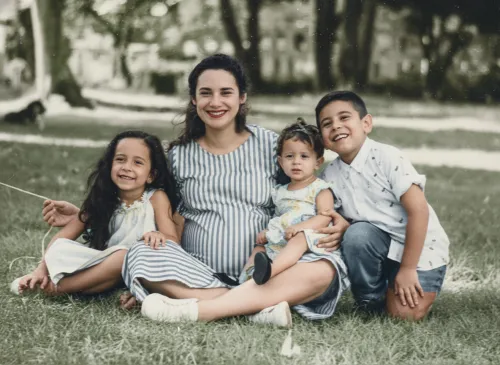 AI Restore Old Photo